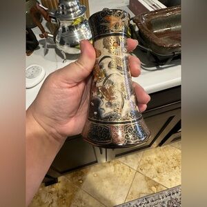 Intricate Ceramic hat pin holder Japanese